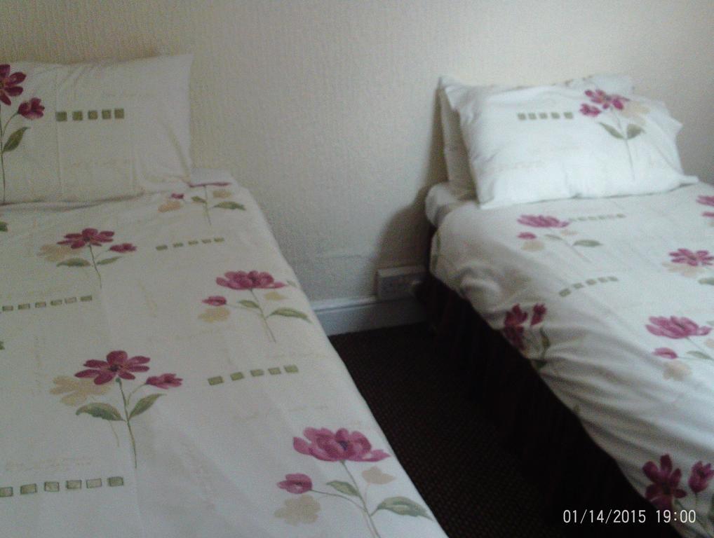 Delamere Hotel Блэкпул Номер фото